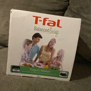 T-fal Yogurt maker. Brand new in box